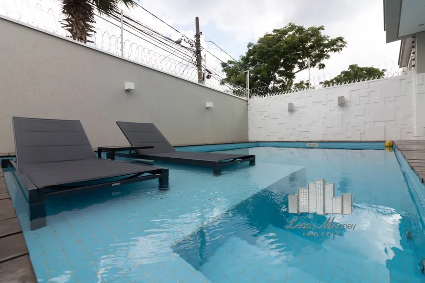 Foto 1 de Casa com 3 Quartos à venda, 206m² em São Lourenço, Curitiba