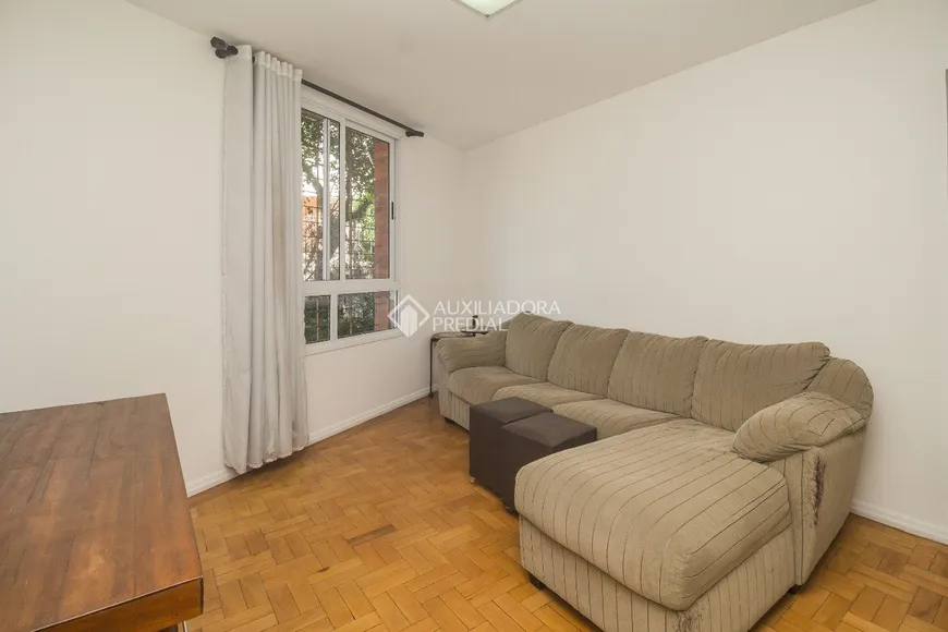Foto 1 de Apartamento com 2 Quartos para alugar, 75m² em São João, Porto Alegre