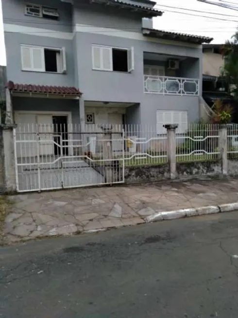 Foto 1 de Casa com 3 Quartos à venda, 290m² em Jardim Leopoldina, Porto Alegre