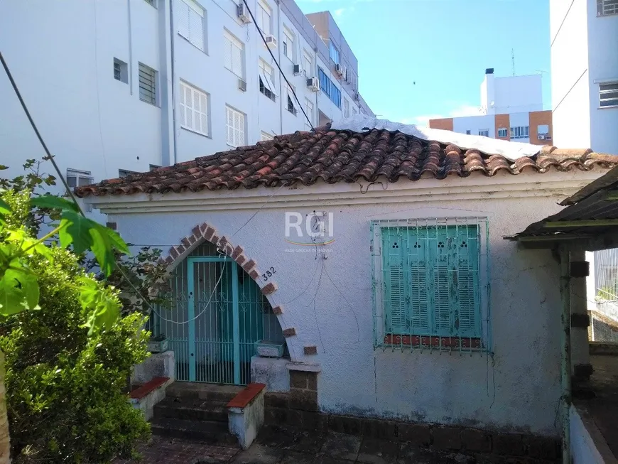 Foto 1 de Casa com 3 Quartos à venda, 791m² em Rio Branco, Porto Alegre