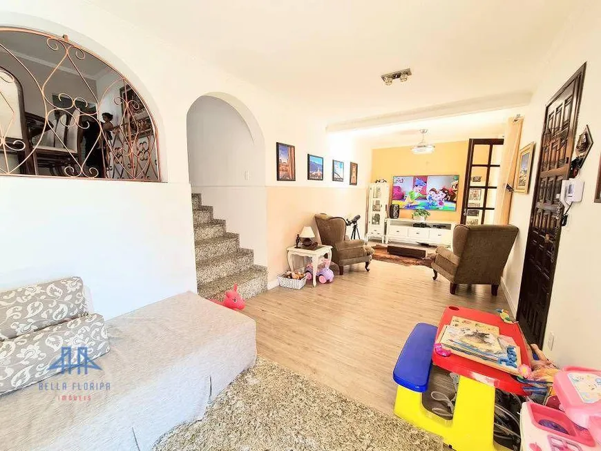 Foto 1 de Casa com 4 Quartos à venda, 220m² em Itaguaçu, Florianópolis