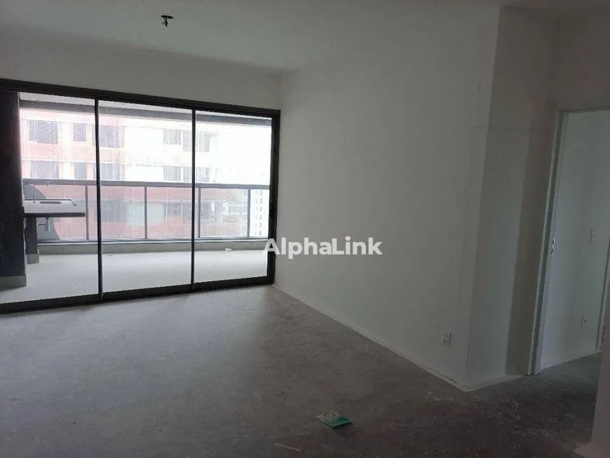 Foto 1 de Apartamento com 3 Quartos à venda, 123m² em Alphaville, Barueri