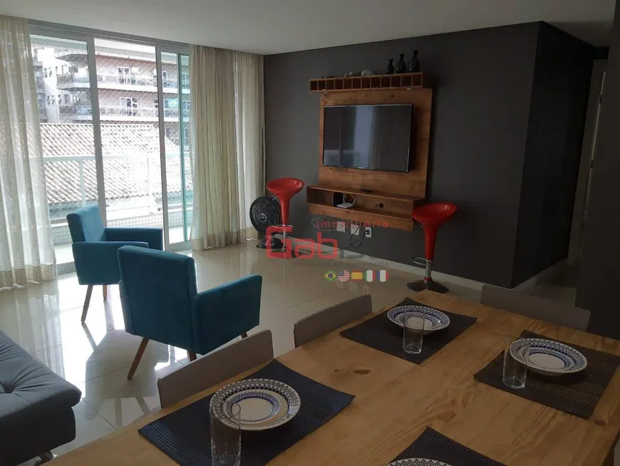 Foto 1 de Apartamento com 3 Quartos à venda, 170m² em Braga, Cabo Frio