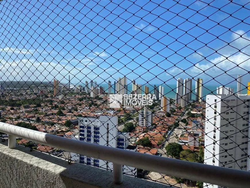 Foto 1 de Apartamento com 3 Quartos para alugar, 106m² em Ponta Negra, Natal