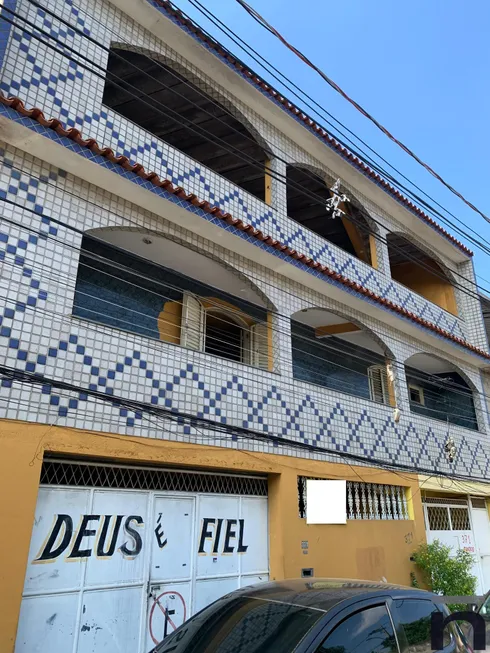 Foto 1 de Casa com 3 Quartos à venda, 220m² em Carolina, Duque de Caxias