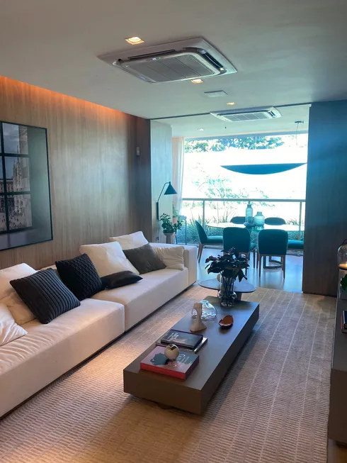 Foto 1 de Apartamento com 3 Quartos à venda, 117m² em Barra da Tijuca, Rio de Janeiro