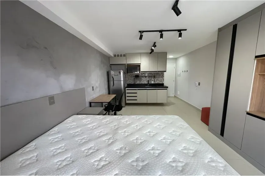 Foto 1 de Apartamento com 1 Quarto à venda, 27m² em Saúde, São Paulo