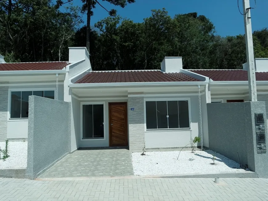 Foto 1 de Casa de Condomínio com 3 Quartos à venda, 56m² em Gralha Azul, Fazenda Rio Grande