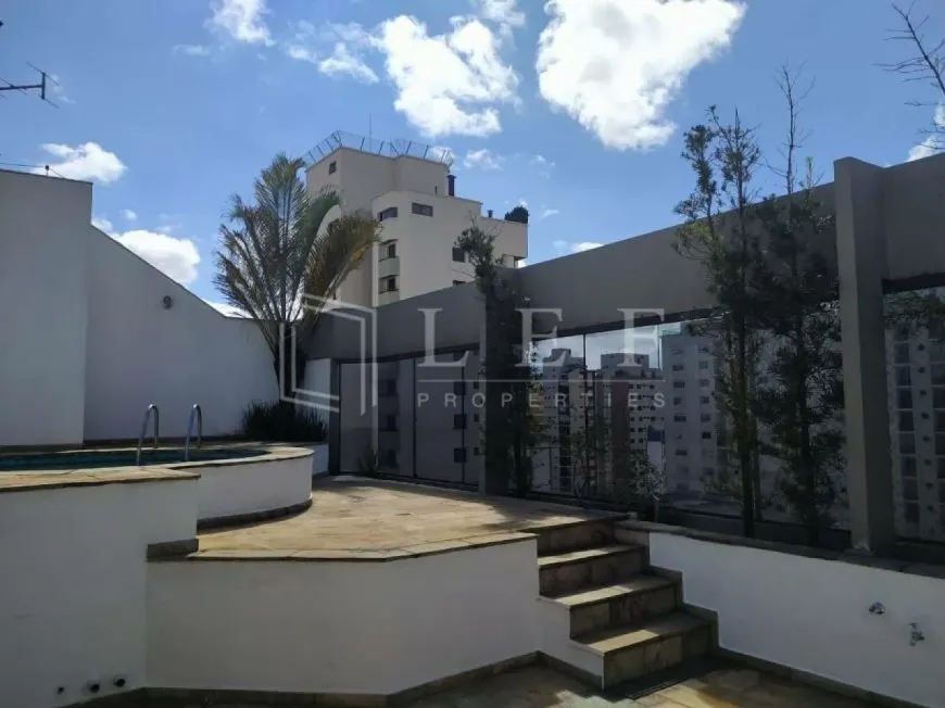 Foto 1 de Cobertura com 4 Quartos para venda ou aluguel, 274m² em Moema, São Paulo