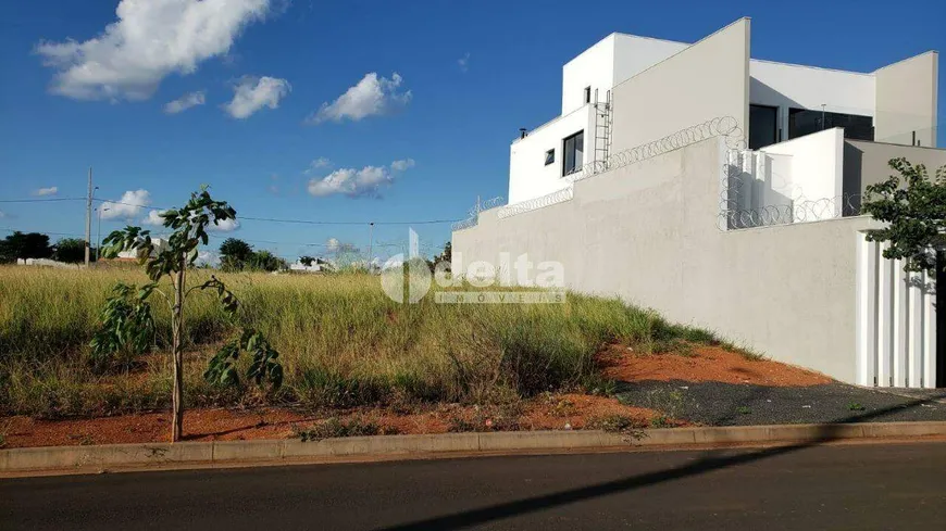 Foto 1 de Lote/Terreno à venda, 286m² em Grand Ville, Uberlândia