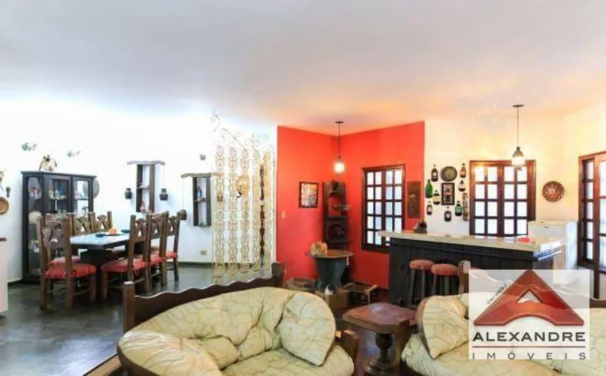 Foto 1 de Casa de Condomínio com 5 Quartos à venda, 400m² em Condominio Residencial Floresta, São José dos Campos