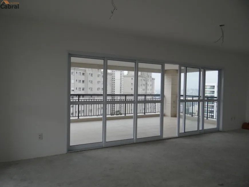 Foto 1 de Apartamento com 4 Quartos à venda, 260m² em Santa Teresinha, São Paulo