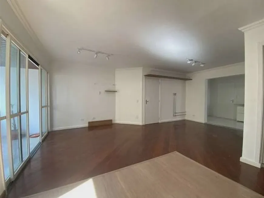 Foto 1 de Apartamento com 3 Quartos à venda, 105m² em Indianópolis, São Paulo