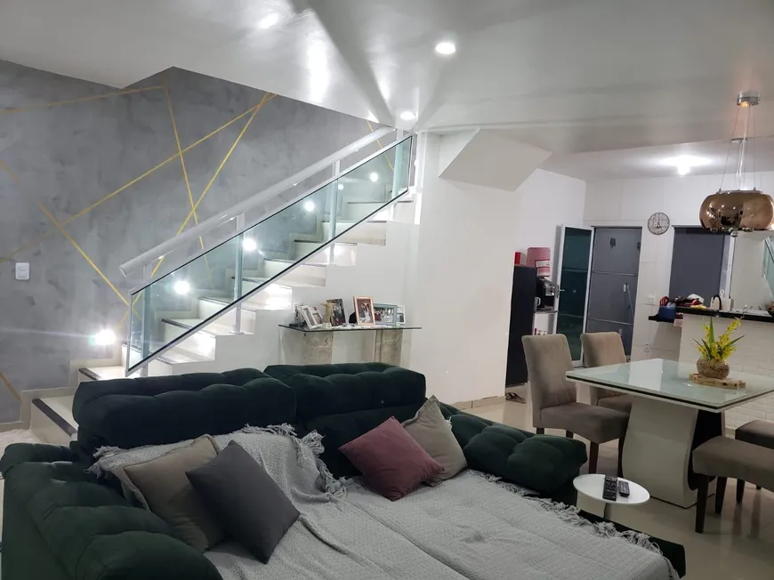 Foto 1 de Casa com 3 Quartos à venda, 135m² em , Eusébio