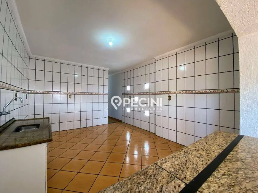 Foto 1 de Casa com 3 Quartos para alugar, 200m² em Vila Operária, Rio Claro