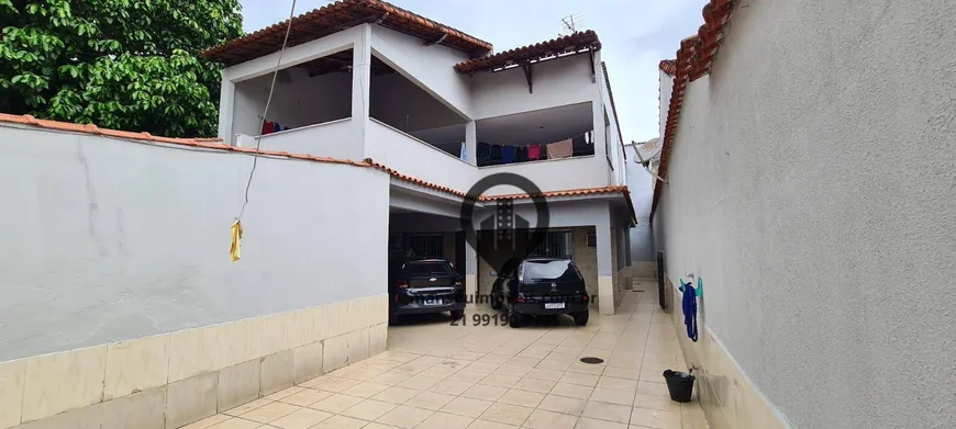 Foto 1 de Casa com 4 Quartos à venda, 114m² em Campo Grande, Rio de Janeiro