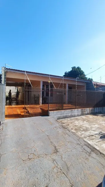 Foto 1 de Casa com 2 Quartos à venda, 135m² em Vila Morangueira, Maringá