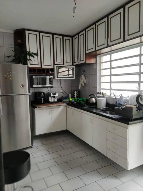 Foto 1 de Casa de Condomínio com 4 Quartos à venda, 160m² em Urbanova, São José dos Campos