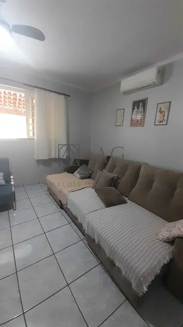 Foto 1 de Casa com 4 Quartos à venda, 175m² em Campos Eliseos, Ribeirão Preto
