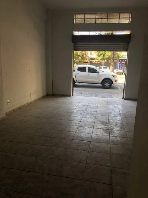 Foto 1 de Ponto Comercial para alugar, 30m² em Santa Efigênia, Belo Horizonte