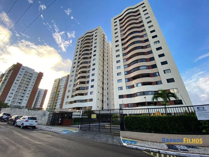 Foto 1 de Apartamento com 2 Quartos à venda, 95m² em Farolândia, Aracaju