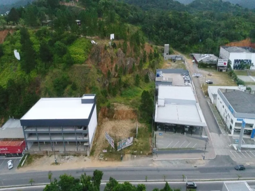 Foto 1 de Lote/Terreno à venda em Pioneiros, Balneário Camboriú