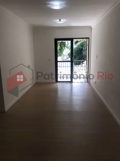 Foto 1 de Apartamento com 2 Quartos à venda, 63m² em Taquara, Rio de Janeiro