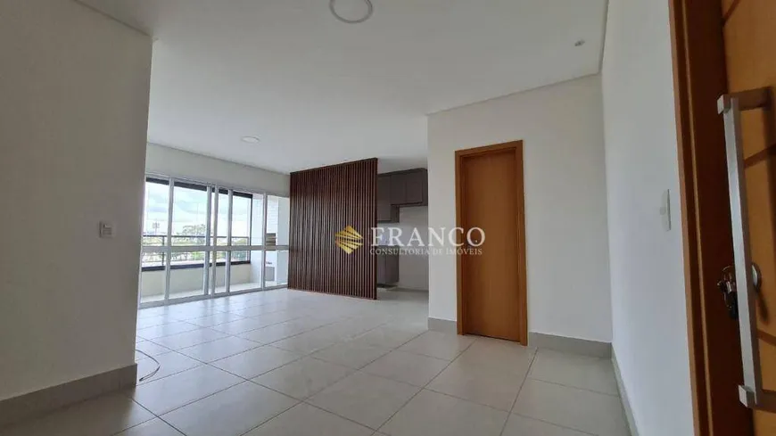 Foto 1 de Apartamento com 3 Quartos à venda, 114m² em Vila Edmundo, Taubaté