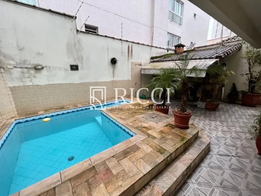 Foto 1 de Casa com 4 Quartos à venda, 156m² em Ponta da Praia, Santos