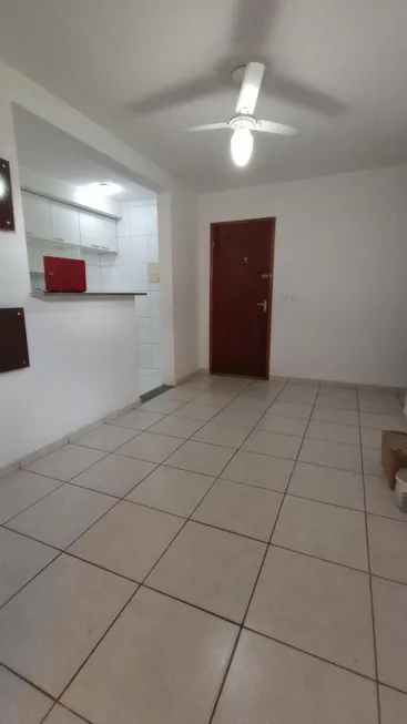 Foto 1 de Apartamento com 2 Quartos para alugar, 65m² em Aracui, Lauro de Freitas