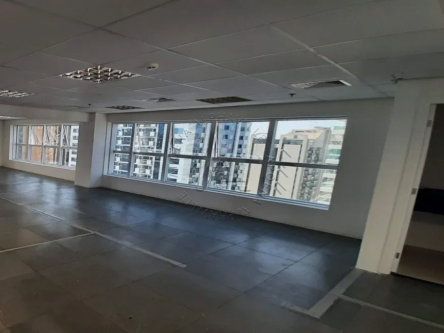 Foto 1 de Sala Comercial à venda, 126m² em Alphaville, Barueri