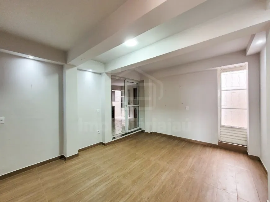 Foto 1 de Casa com 7 Quartos à venda, 300m² em Jardim Joao Ballan, Jaú