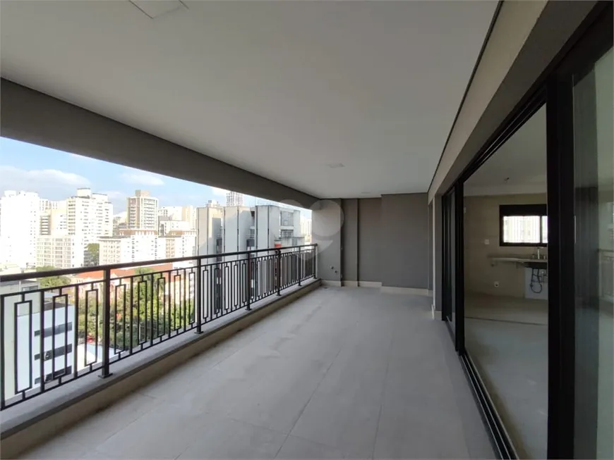 Foto 1 de Apartamento com 3 Quartos à venda, 173m² em Perdizes, São Paulo