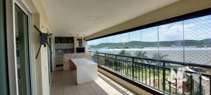 Foto 1 de Apartamento com 3 Quartos à venda, 196m² em Capim Macio, Natal