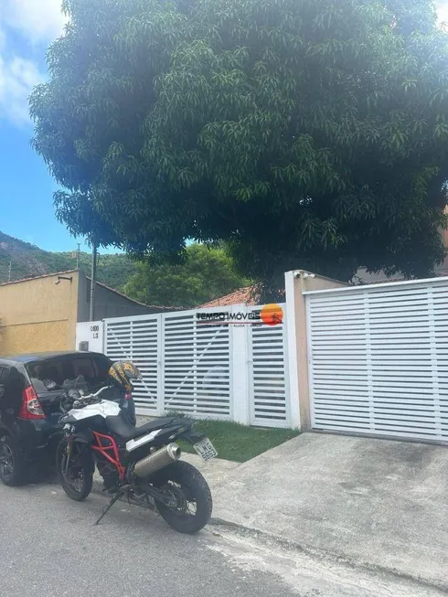 Foto 1 de Casa com 2 Quartos à venda, 150m² em Piratininga, Niterói