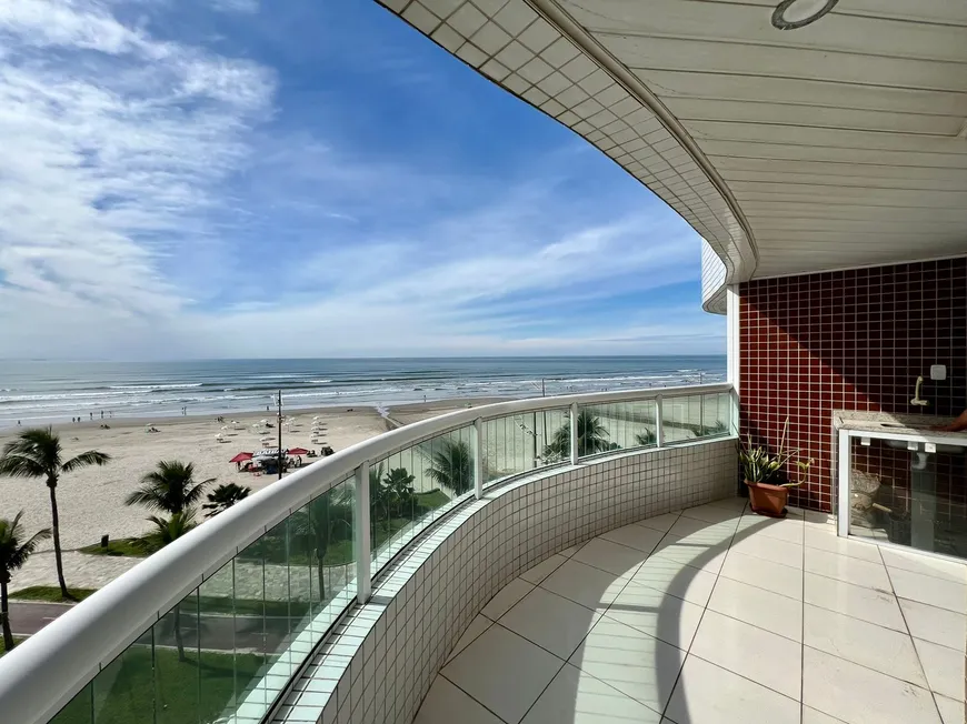 Foto 1 de Apartamento com 2 Quartos à venda, 72m² em Balneário Maracanã, Praia Grande