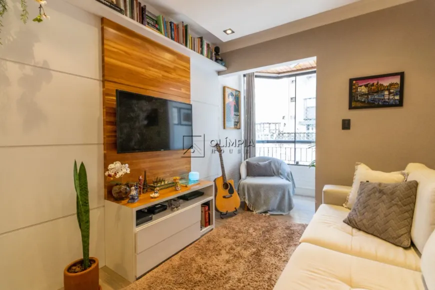 Foto 1 de Apartamento com 3 Quartos à venda, 73m² em Vila Olímpia, São Paulo