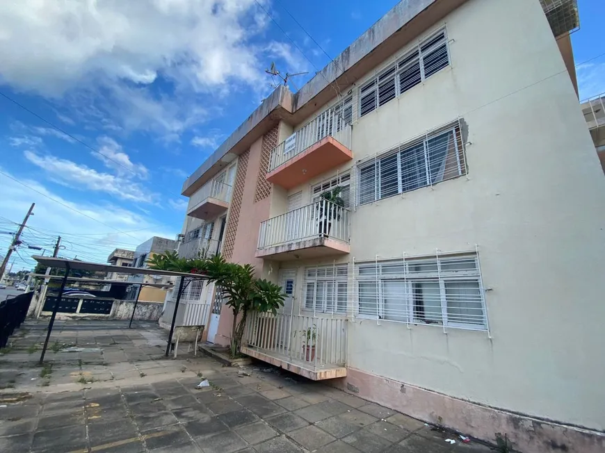 Foto 1 de Apartamento com 2 Quartos à venda, 62m² em Bultrins, Olinda