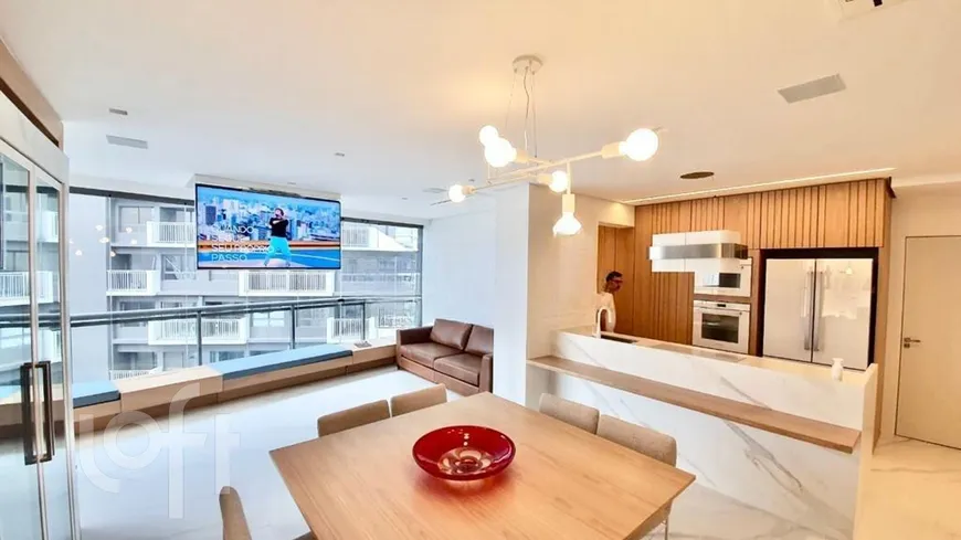 Foto 1 de Apartamento com 2 Quartos à venda, 109m² em Vila Olímpia, São Paulo