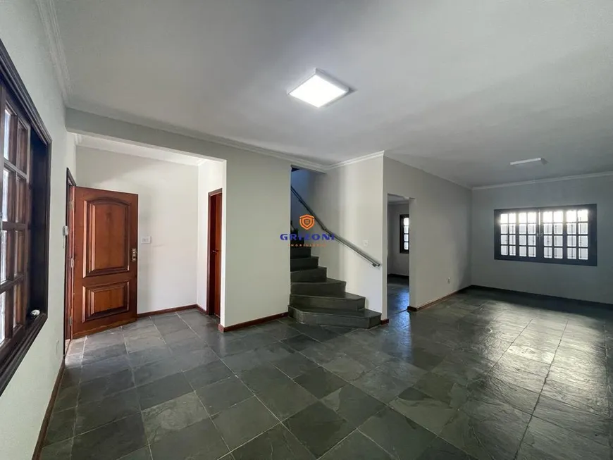 Foto 1 de Casa com 4 Quartos à venda, 170m² em Jardim Paulista, Bauru