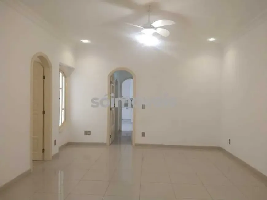 Foto 1 de Casa com 2 Quartos à venda, 102m² em Copacabana, Rio de Janeiro