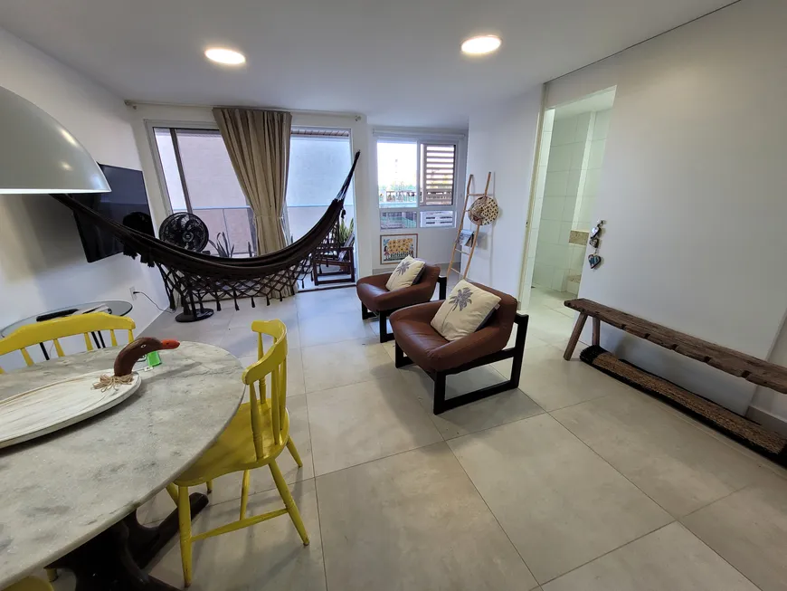 Foto 1 de Apartamento com 1 Quarto para alugar, 45m² em Cabo Branco, João Pessoa