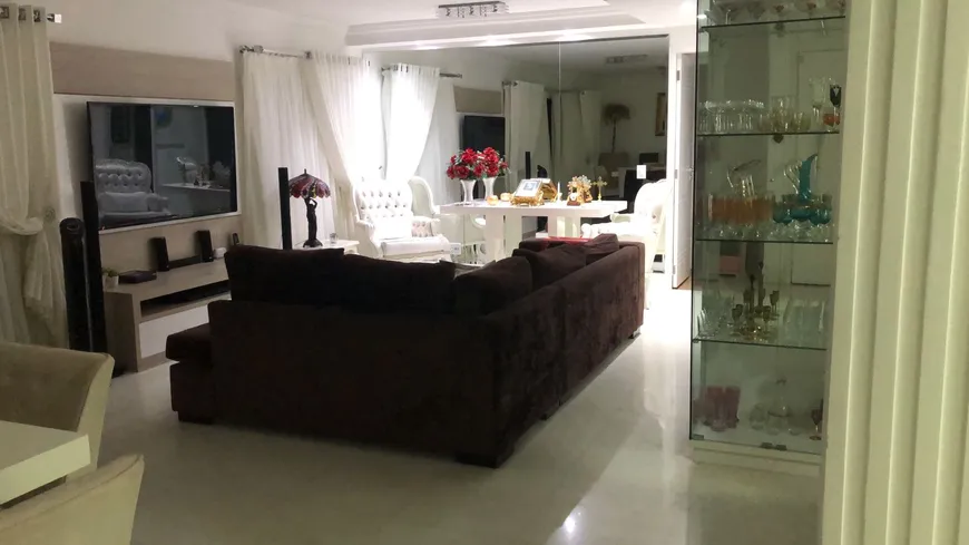 Foto 1 de Apartamento com 2 Quartos à venda, 132m² em Barra Funda, São Paulo