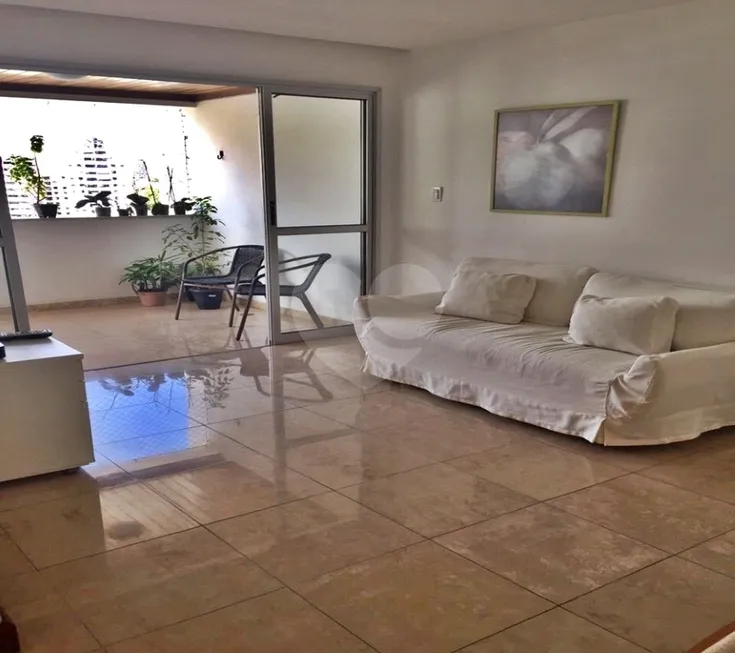 Foto 1 de Apartamento com 3 Quartos à venda, 143m² em Horto Florestal, Salvador