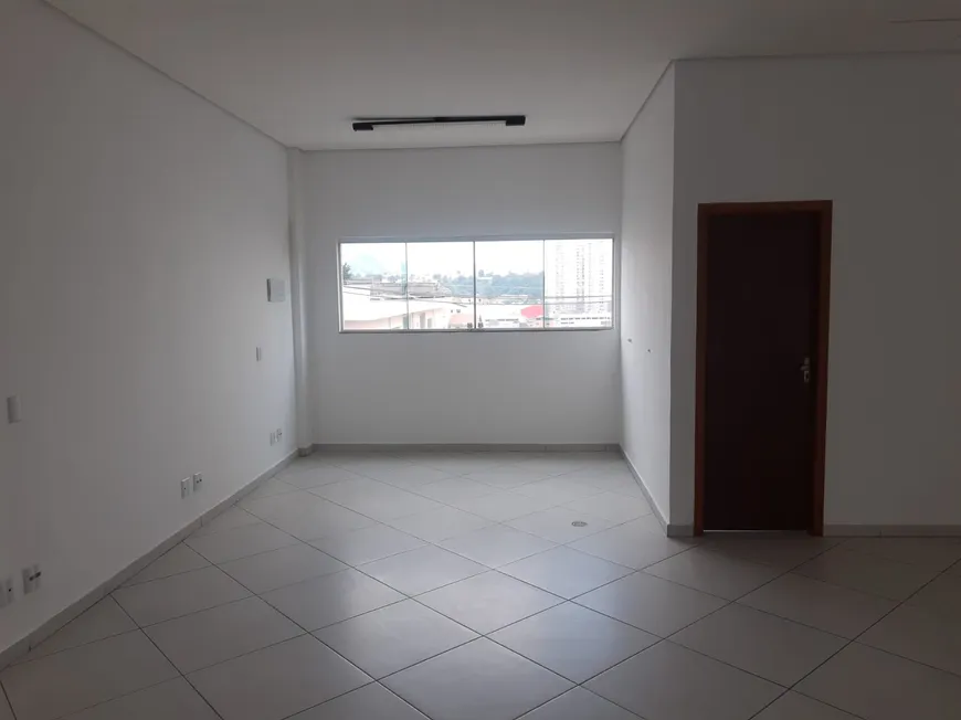 Foto 1 de Sala Comercial para alugar, 35m² em Vila Boa Vista, Barueri