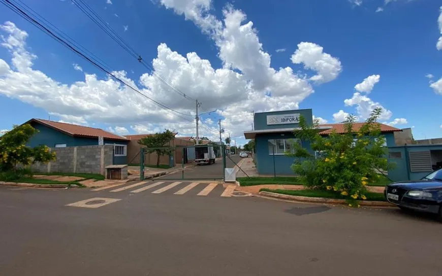 Foto 1 de Casa de Condomínio com 2 Quartos para alugar, 48m² em Jardim Tarumã, Campo Grande