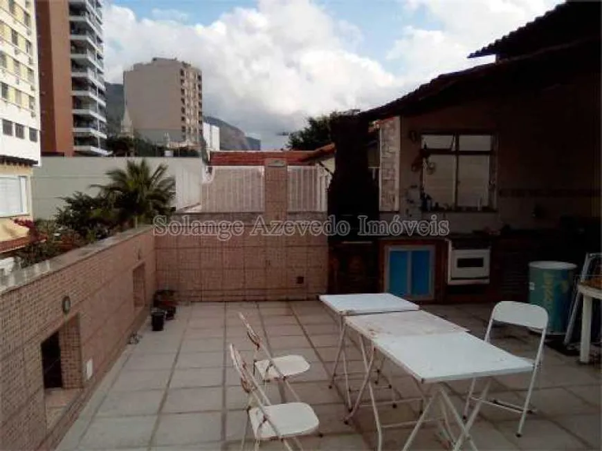 Foto 1 de Casa com 4 Quartos à venda, 180m² em Tijuca, Rio de Janeiro