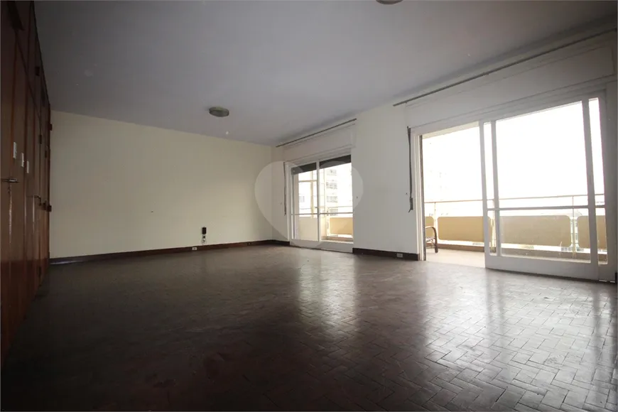 Foto 1 de Apartamento com 4 Quartos à venda, 370m² em Higienópolis, São Paulo