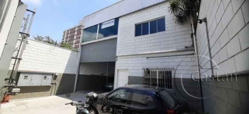 Foto 1 de Galpão/Depósito/Armazém com 1 Quarto à venda, 185m² em Ipiranga, São Paulo