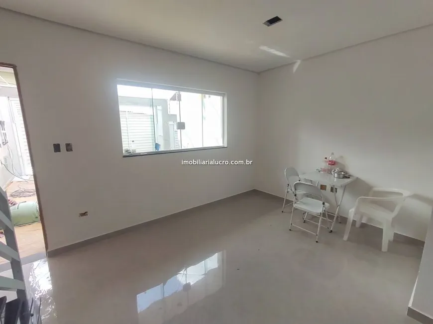 Foto 1 de Sobrado com 3 Quartos à venda, 134m² em Vila Metalurgica, Santo André